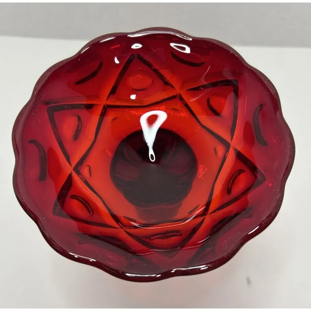 Vtg Viking Glass Ruby Red Diamond Quilted Taper 6
